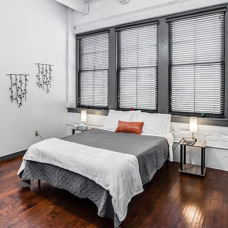 شقة Ny Style Centric Loft With King Bed By Park Ave روتشستر المظهر الخارجي الصورة