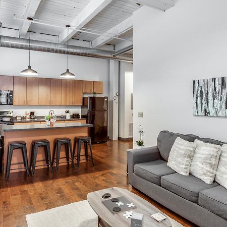شقة Ny Style Centric Loft With King Bed By Park Ave روتشستر المظهر الخارجي الصورة