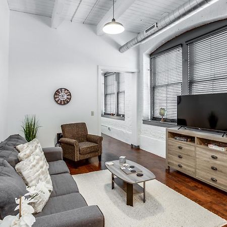 شقة Ny Style Centric Loft With King Bed By Park Ave روتشستر المظهر الخارجي الصورة