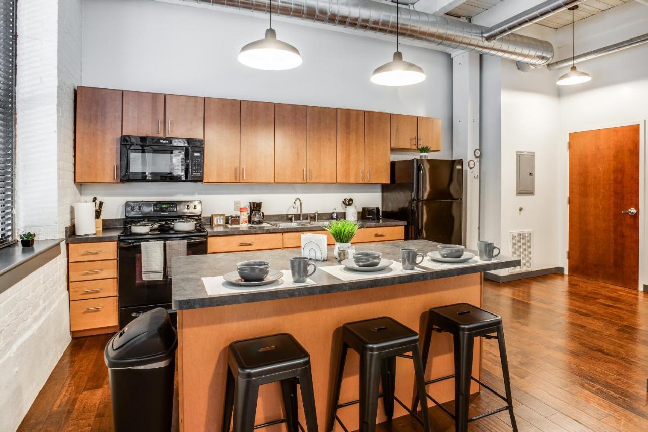 شقة Ny Style Centric Loft With King Bed By Park Ave روتشستر المظهر الخارجي الصورة