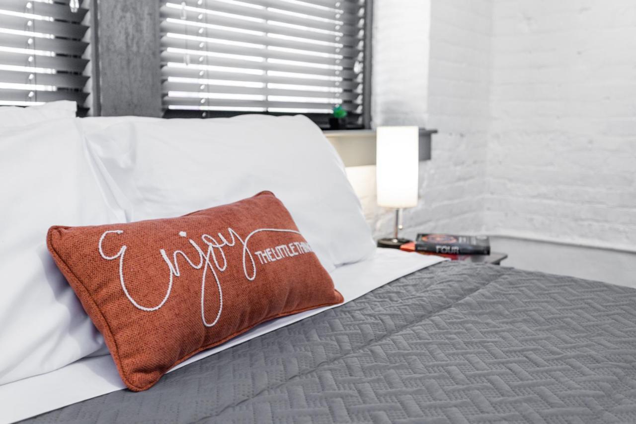 شقة Ny Style Centric Loft With King Bed By Park Ave روتشستر المظهر الخارجي الصورة